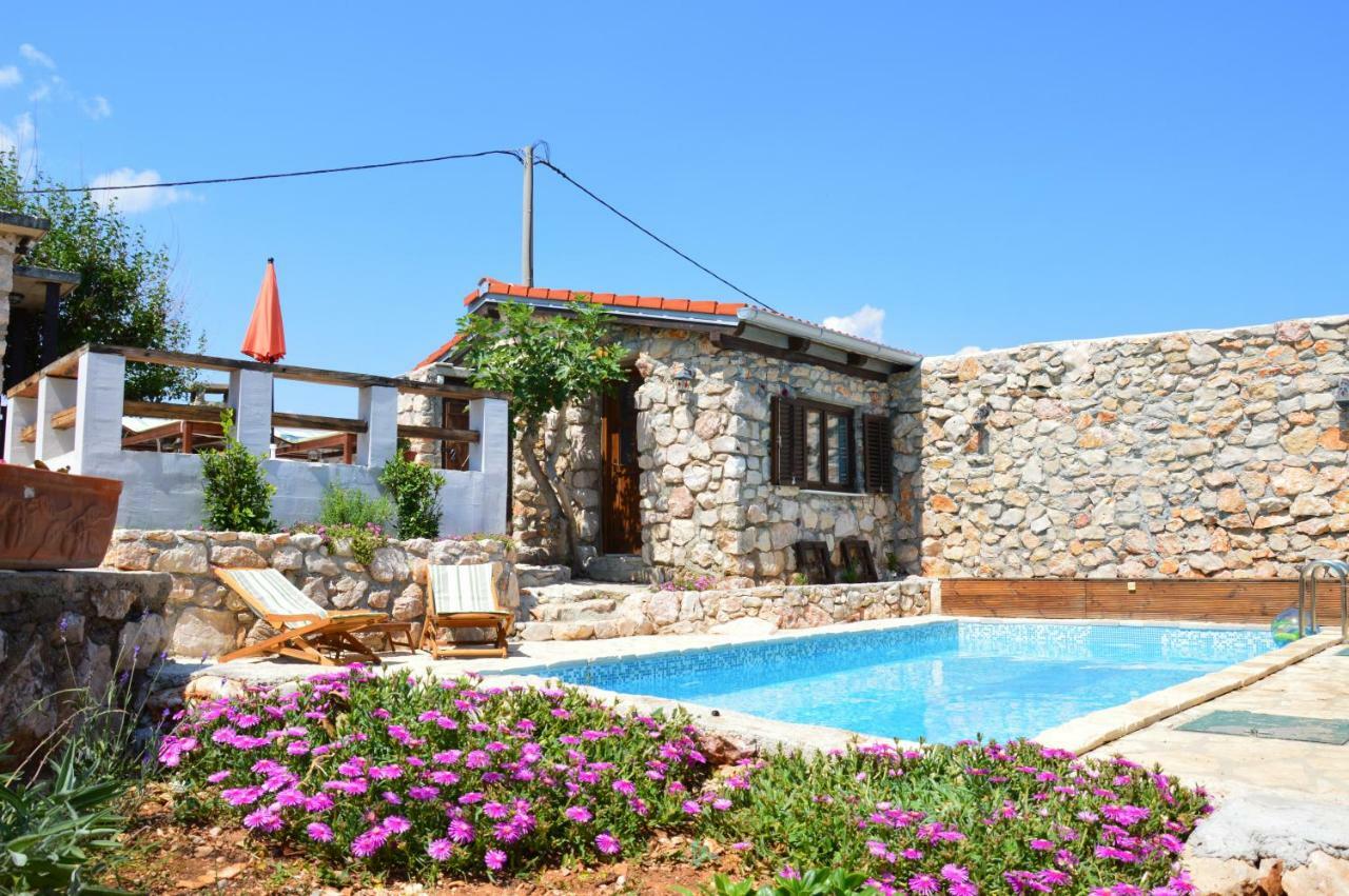Three Sisters, Absolutely Unique Stone Houses, 200 M From The Beach Rudine  Екстериор снимка
